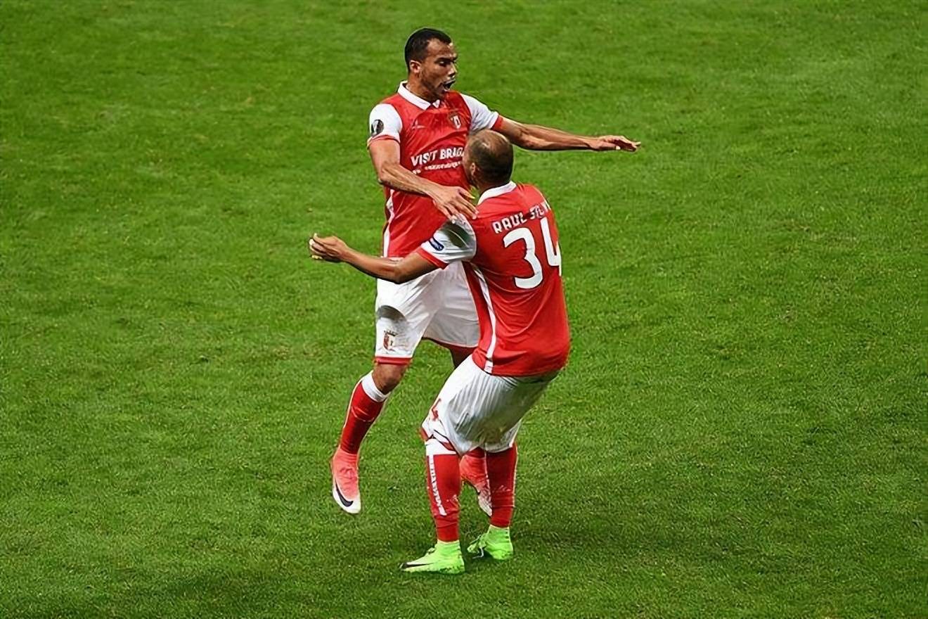 葡超倒计时；马德里竞技清晨篮板制胜；细节引发关注；话题不断；轮换策略成焦点